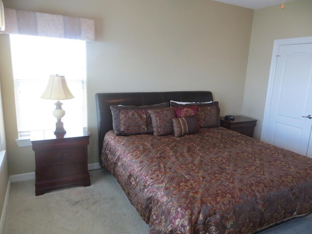 Sunset Harbor Resort Willis Room photo